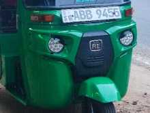Bajaj 4 Stroke 2015 Three Wheel