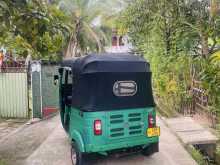 https://riyasewana.com/uploads/bajaj-4-strock-1711240822613.jpg