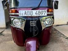 Bajaj 4 Stroke 2015 Three Wheel