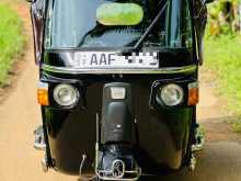 Bajaj 4 Stroke 2013 Three Wheel