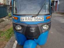 Bajaj 4 Stroke 2011 Three Wheel