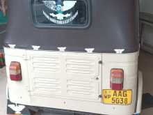 Bajaj 4 Stroke 2014 Three Wheel