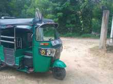 Bajaj 4 Stroke 2015 Three Wheel