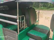https://riyasewana.com/uploads/bajaj-4-strock-2015-139433112564.jpg