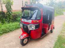 Bajaj 4 Stroke 2015 Three Wheel