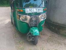 https://riyasewana.com/uploads/bajaj-4-strock-2015-191455361208486.jpg