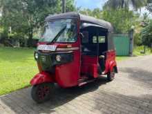 Bajaj 4 Stroke 2016 Three Wheel
