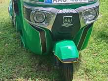 Bajaj 4 Stroke 2014 Three Wheel