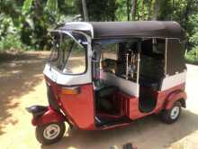 Bajaj 4 Stroke 2009 Three Wheel