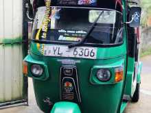 Bajaj 4 Stroke 2011 Three Wheel