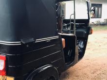 https://riyasewana.com/uploads/bajaj-4-strock-418313817115.jpg