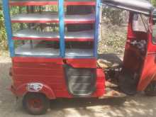 Bajaj 4 Strock Threeweel 2009 Three Wheel