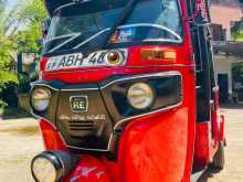Bajaj 4 Stroke 2015 Three Wheel