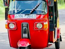Bajaj 4 Stroke 2011 Three Wheel