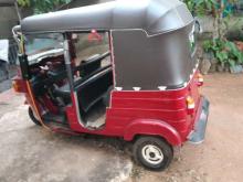 https://riyasewana.com/uploads/bajaj-4-strock-62112566014.jpg