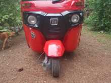 Bajaj 4 Stroke 2016 Three Wheel