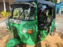 Bajaj 4 Strok 2013 Three Wheel