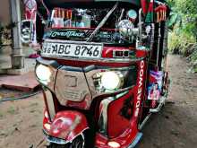 Bajaj RE 2015 Three Wheel