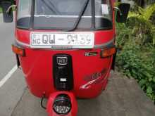 https://riyasewana.com/uploads/bajaj-4-strok-17192456386.jpg