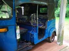 https://riyasewana.com/uploads/bajaj-4-strok-2009-231948381222245.jpg