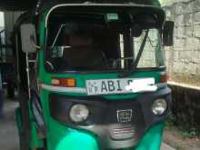 Bajaj RE 2016 Three Wheel