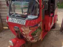 Bajaj 4 Stroke 2009 Three Wheel