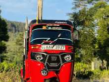 Bajaj 4 Stroke 2015 Three Wheel