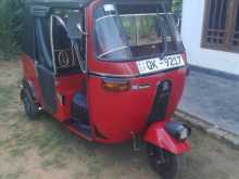 https://riyasewana.com/uploads/bajaj-4-stroke-1013503833.jpg