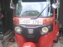 Bajaj 4 Stroke 2015 Three Wheel