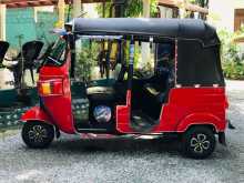 https://riyasewana.com/uploads/bajaj-4-stroke-101610144673.jpg