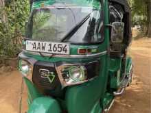 https://riyasewana.com/uploads/bajaj-4-stroke-106402322042.jpg