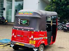 https://riyasewana.com/uploads/bajaj-4-stroke-111016556585.jpg