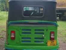 Bajaj 4 Stroke 2007 Three Wheel