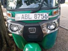 Bajaj 4 Stroke 2016 Three Wheel