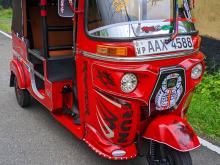 Bajaj 4 Stroke 2015 Three Wheel