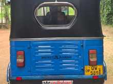 https://riyasewana.com/uploads/bajaj-4-stroke-11736384442.jpg
