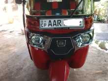 Bajaj 4 Stroke 2015 Three Wheel