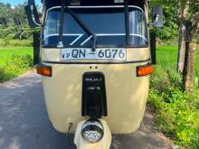 Bajaj 4 Stroke 2008 Three Wheel