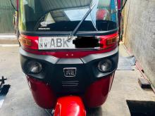 Bajaj 4 Stroke 2016 Three Wheel