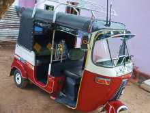 Bajaj 4 Stroke 2003 Three Wheel