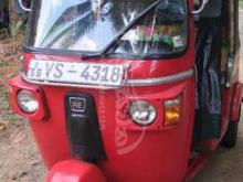 Bajaj 4 Stroke 2011 Three Wheel