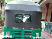 https://riyasewana.com/uploads/bajaj-4-stroke-121330286936.jpg