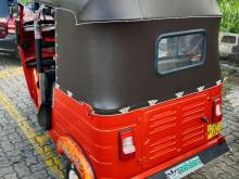 https://riyasewana.com/uploads/bajaj-4-stroke-121643106564.jpg