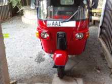 Bajaj 4 Stroke 2013 Three Wheel
