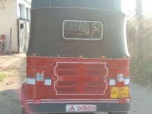 https://riyasewana.com/uploads/bajaj-4-stroke-12704166366.jpg