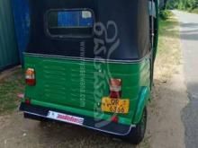 https://riyasewana.com/uploads/bajaj-4-stroke-1273307626643.jpg