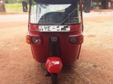 Bajaj 4 Stroke 2010 Three Wheel