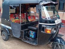 https://riyasewana.com/uploads/bajaj-4-stroke-129400017676.jpg