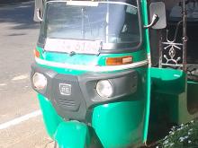 Bajaj 4 Stroke 2015 Three Wheel