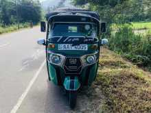 Bajaj 4 Stroke 2014 Three Wheel